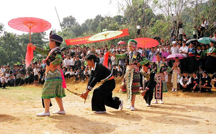 lễ hội quét làng sapa