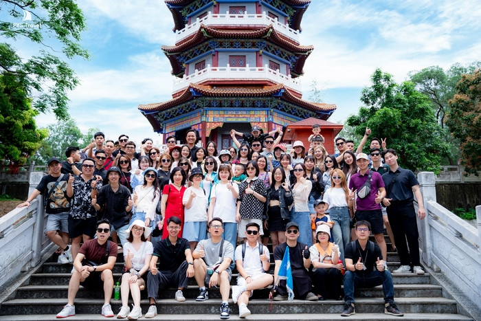 Tour Đông Hưng Trung Quốc