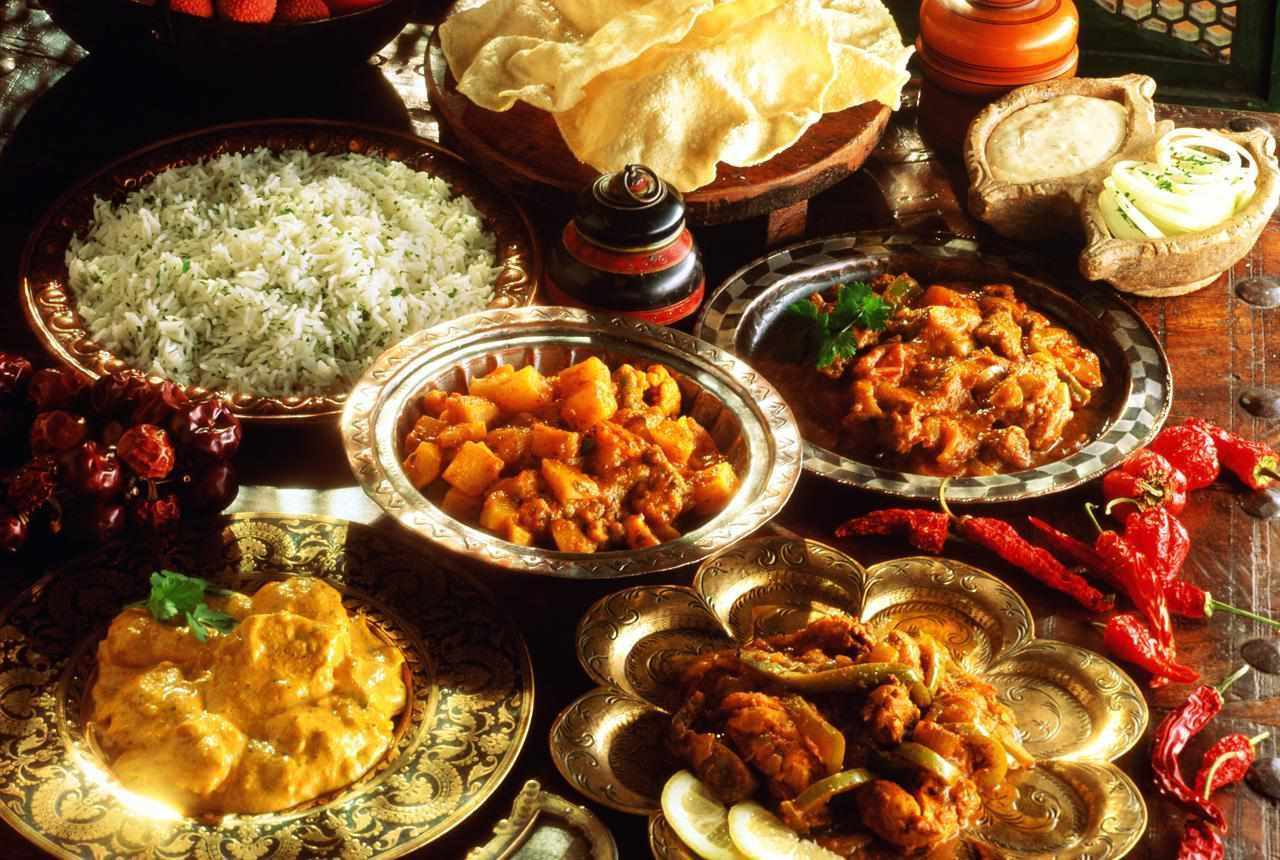 Người Ấn luôn tự tay chuẩn bị thực đơn cho bữa tiệc