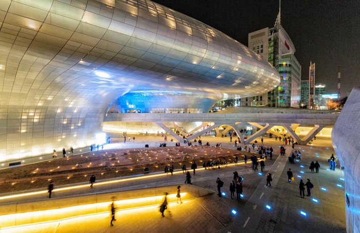 dongdaemun design plaza hàn quôcs