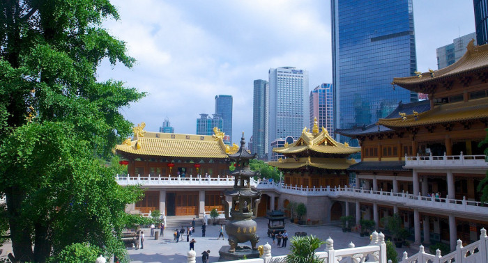 ngôi chùa cổ kính giữa lòng Thượng Hải