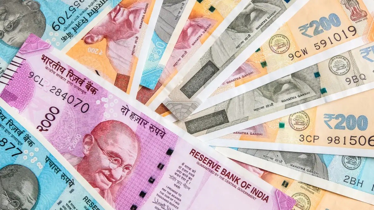 Có thể đổi tiền Ấn Độ ở đâu Việt Nam