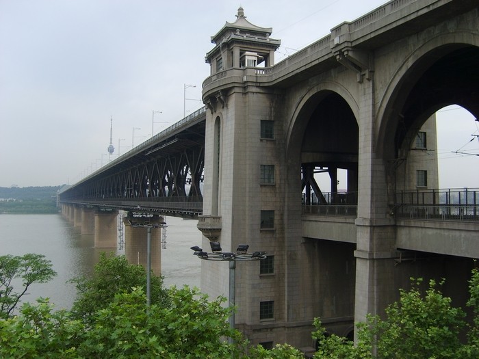 Wuhan_Yangtze_River_Bridge-1 (Copy).jpg