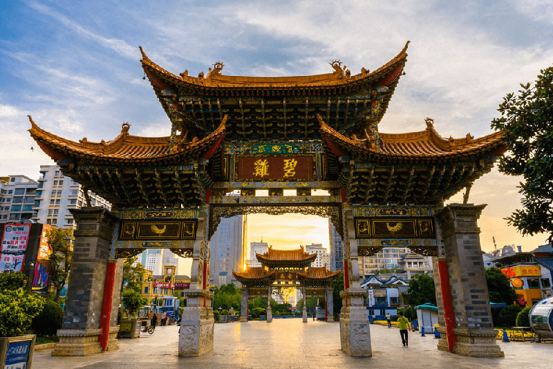 Kiến trúc cổ vẫn còn được lưu giữ tại cổng Kim Mã