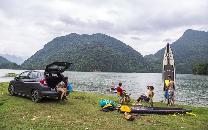 Camping tại hồ Ba Bể