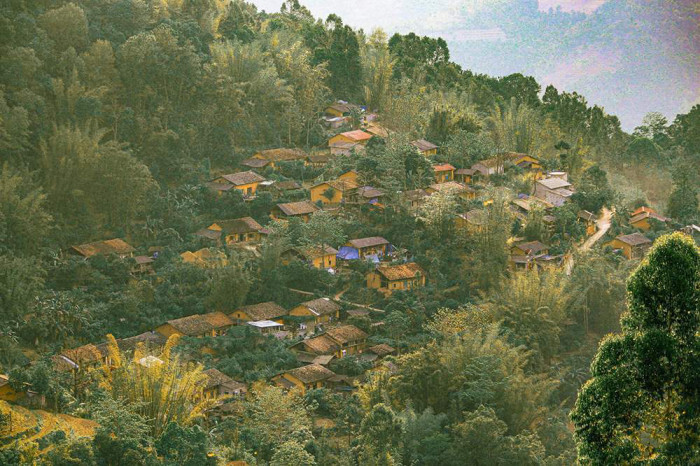 làng cổ Thiên Hương