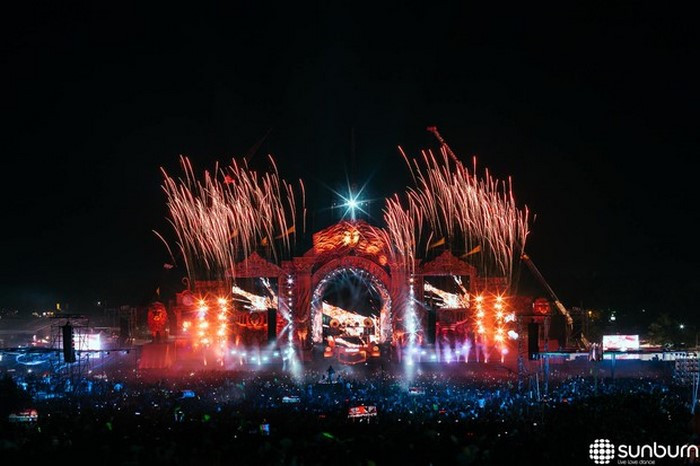 Lễ hội âm nhạc Sunburn là một trong những lễ hội âm nhạc nổi tiếng nhất thế giới