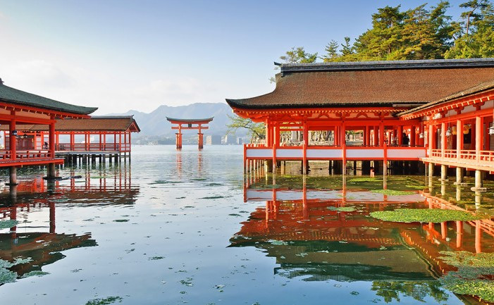 đền Itsukushima