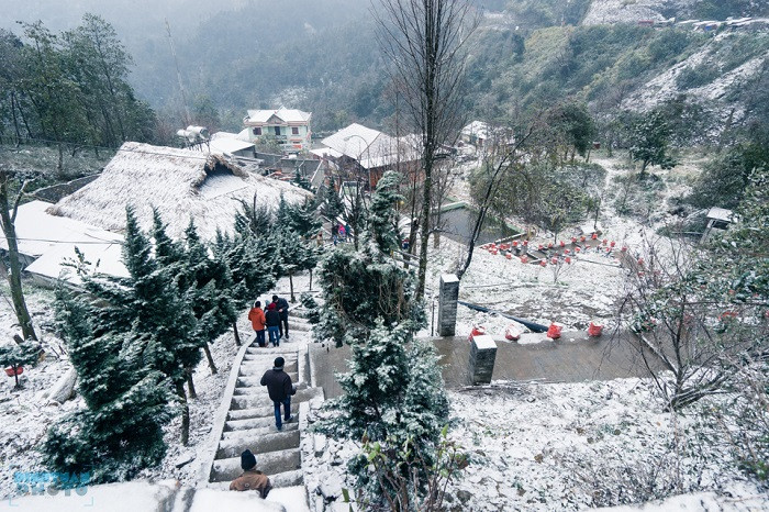 Nếu may mắn bạn sẽ được thấy tuyết rơi trắng xóa tại một số điểm của Hà Giang 
