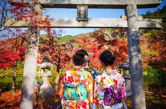 Trải nghiệm mặc kimono Nhật Bản