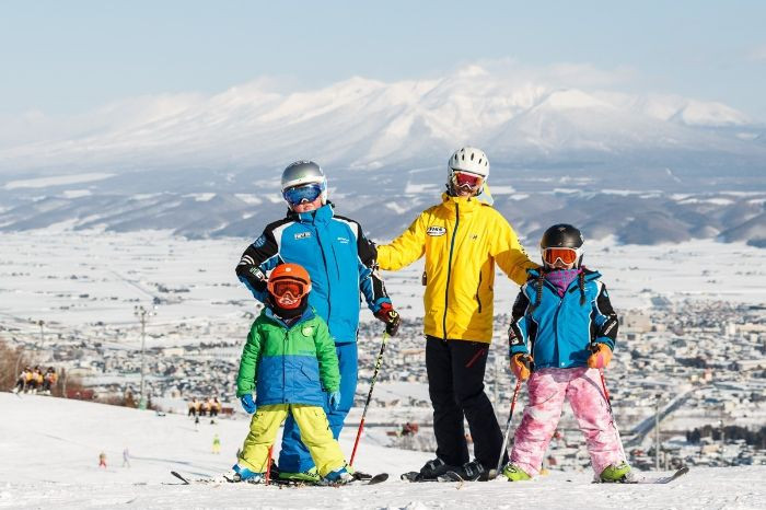 Nhắc đến Hokkaido là nhắc tới những khu trượt tuyết trải dài