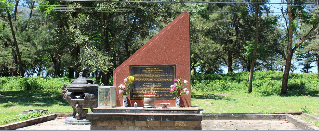 Nghĩa trang Hàng Keo là địa điểm tâm linh được nhiều du khách lui tới