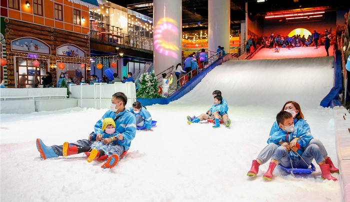 Khu vui chơi giải trí Snow Town Sài Gòn