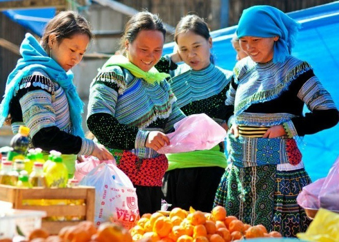 Ghé thăm chợ Mường Hum 