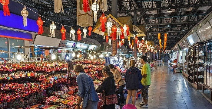 Chợ đêm Bazaar Chiang Mai