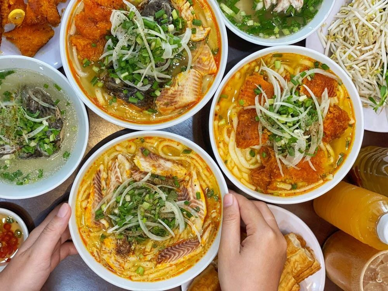 bánh canh hội an