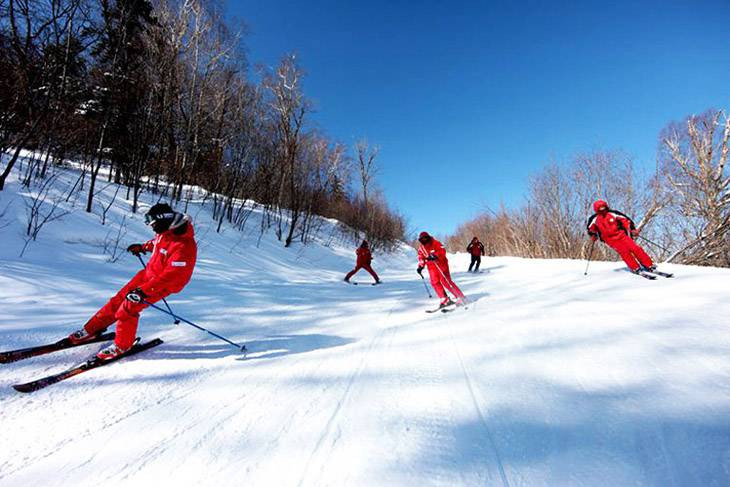 trải nghiệm trượt tuyết tại Yabuli Ski Resort 