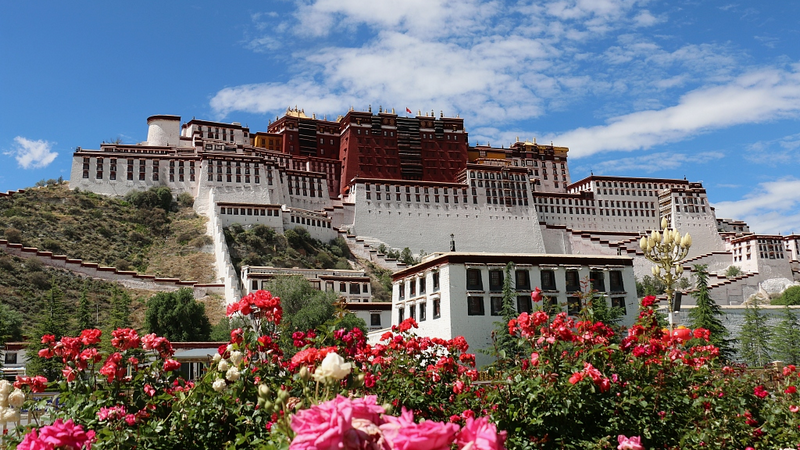 du lịch tây tạng mùa hè cung điện potala