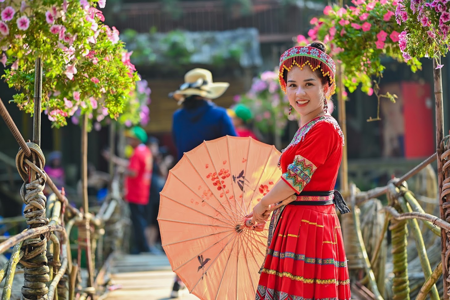 Du lịch Đông Bắc: Đông Bắc Việt Nam năm 2024 là nơi lý tưởng để khám phá những nét đẹp hoang sơ của thiên nhiên, văn hóa đặc sắc của các dân tộc địa phương. Du khách có thể trải nghiệm cuộc sống của người dân địa phương, thực hiện các hoạt động trekking, leo núi và thưởng thức ẩm thực đặc trưng tại địa phương.