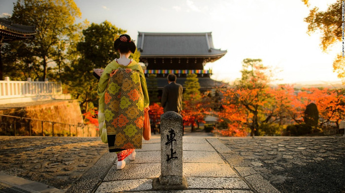 Kinh nghiệm du lịch Osaka và Kyoto - Hai màu sắc đối lập của vùng Kansai