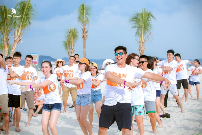 4 điều nên thử và 10 điểm nên đến khi du lịch biển Quảng Ninh