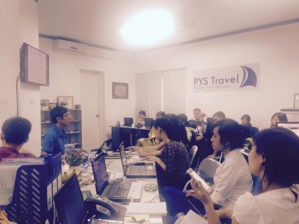 PYS Travel tổ chức khóa đào tạo viết email cơ bản