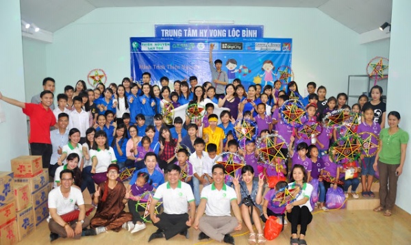 PYS Travel đồng hành cùng chương trình Đêm hội trăng rằm - Lạng Sơn kết nối yêu thương