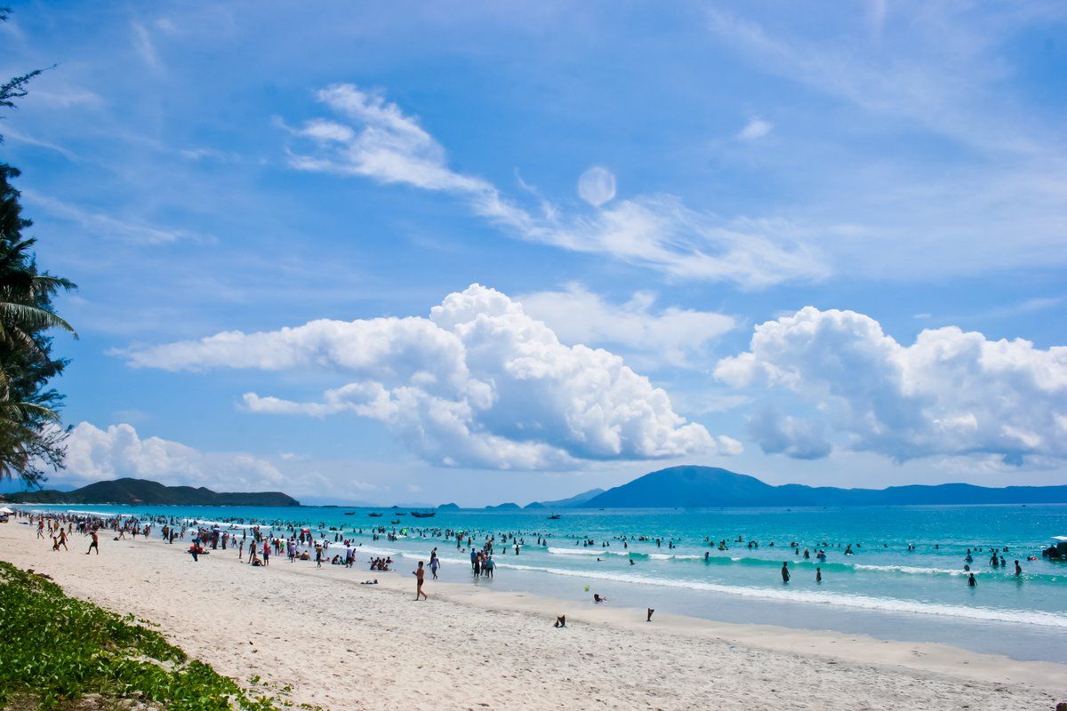 Tour Hà Nội - Thiên Cầm - Giang Đình Cổ Độ - Công viên nước Vinpearl Hà Tĩnh 3 ngày 2 đêm Tour Hà Nội - Thiên Cầm - Giang Đình Cổ Độ - Công Viên Nước Vinpearl Hà Tĩnh 3 Ngày 2 Đêm